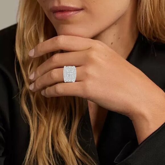 NWOT 8 ctw Princess Cut White Sapphire Wedding Ring (925 Sterling Silver) - Picture 2 of 5